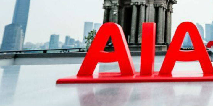 个险渠道加速“友邦化”：代理人数量4年锐减7成，国寿平安等开始触底反弹