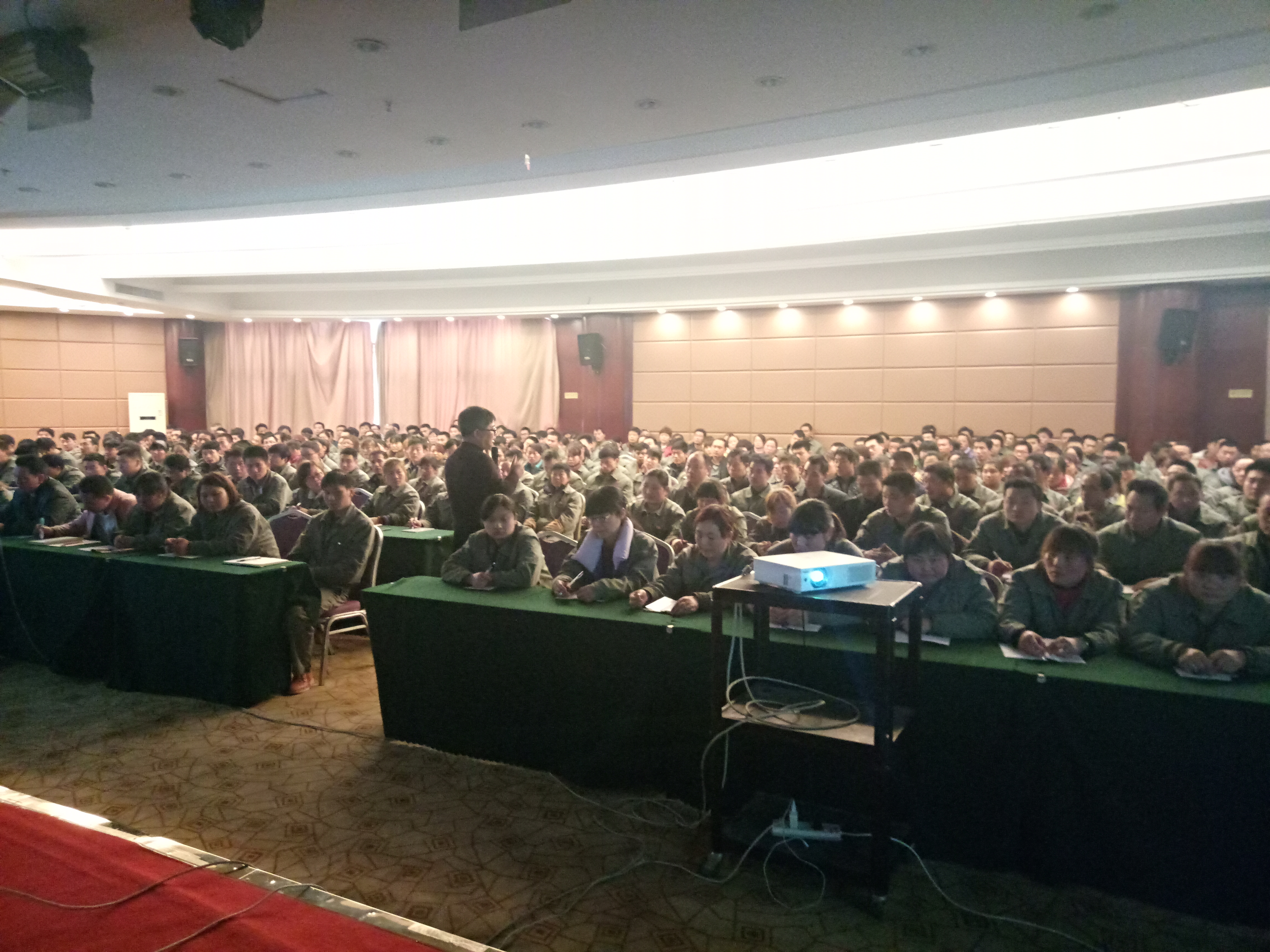 仙鹤股份2024年净利润预计增长50.65%~62.70%