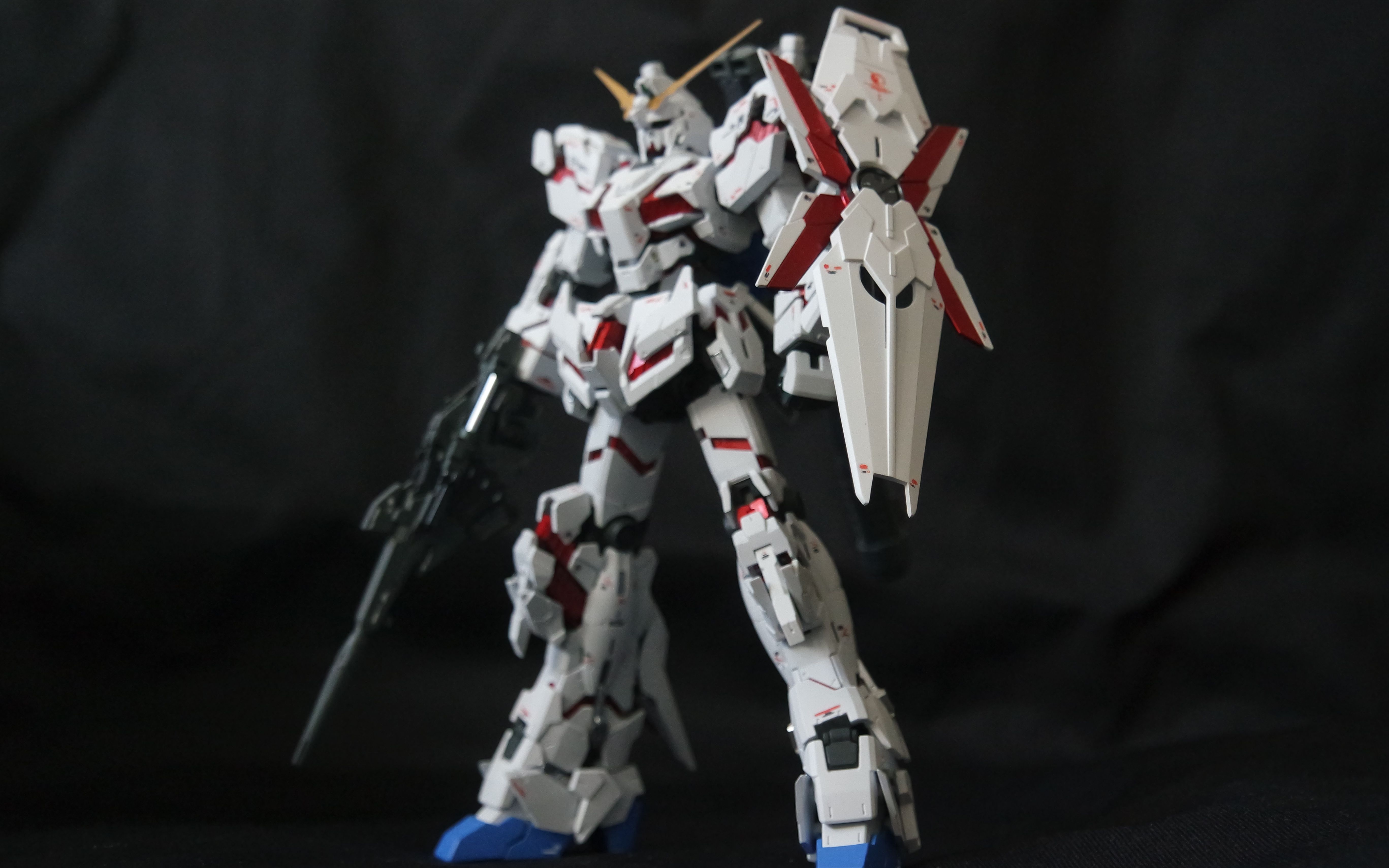 大模型“独角兽”亟须差异化应对价格冲击