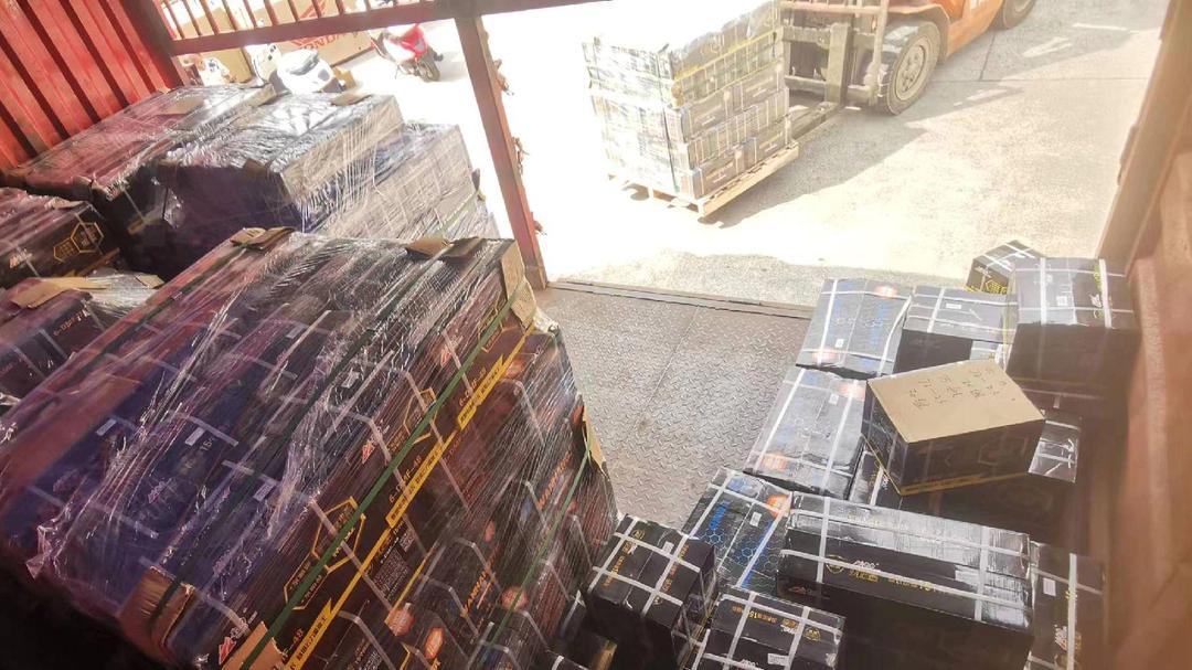 石墨烯航空电池助力低空经济“高飞”