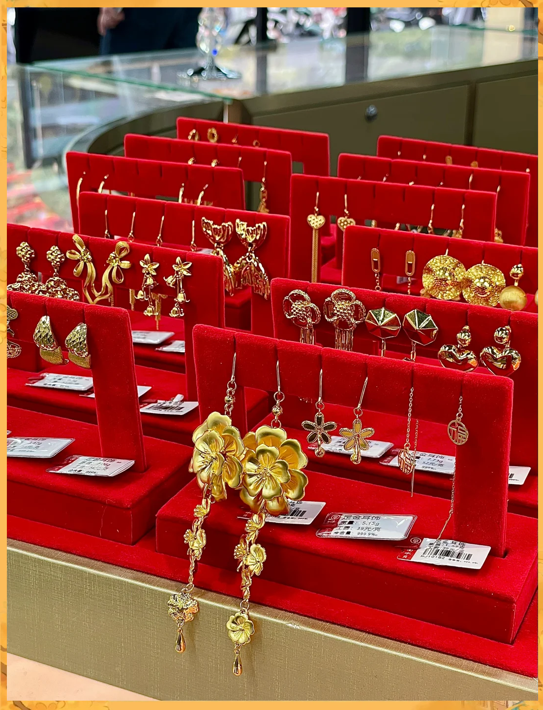 "00后也在买金"！实探水贝黄金