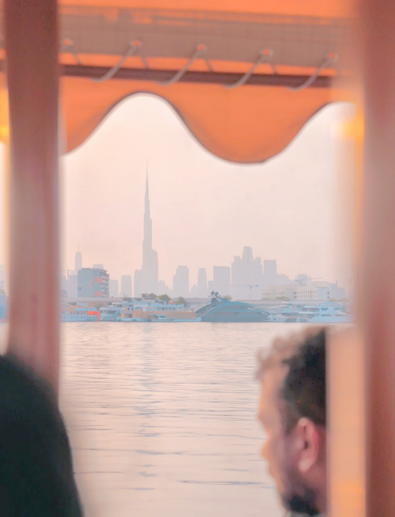 阿联酋2024年对外贸易额创下3万亿迪拉姆的历史新高