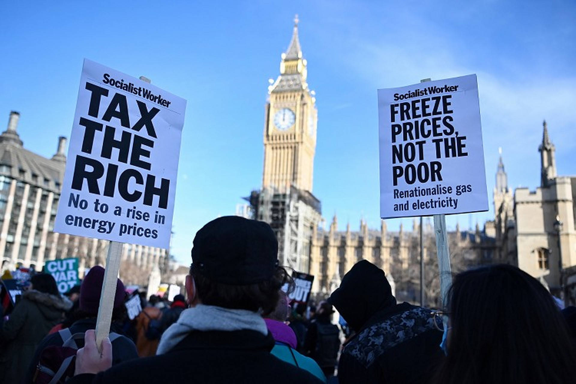 30年期英债收益率触及27年高点 英国政府秋季增税或雪上加霜