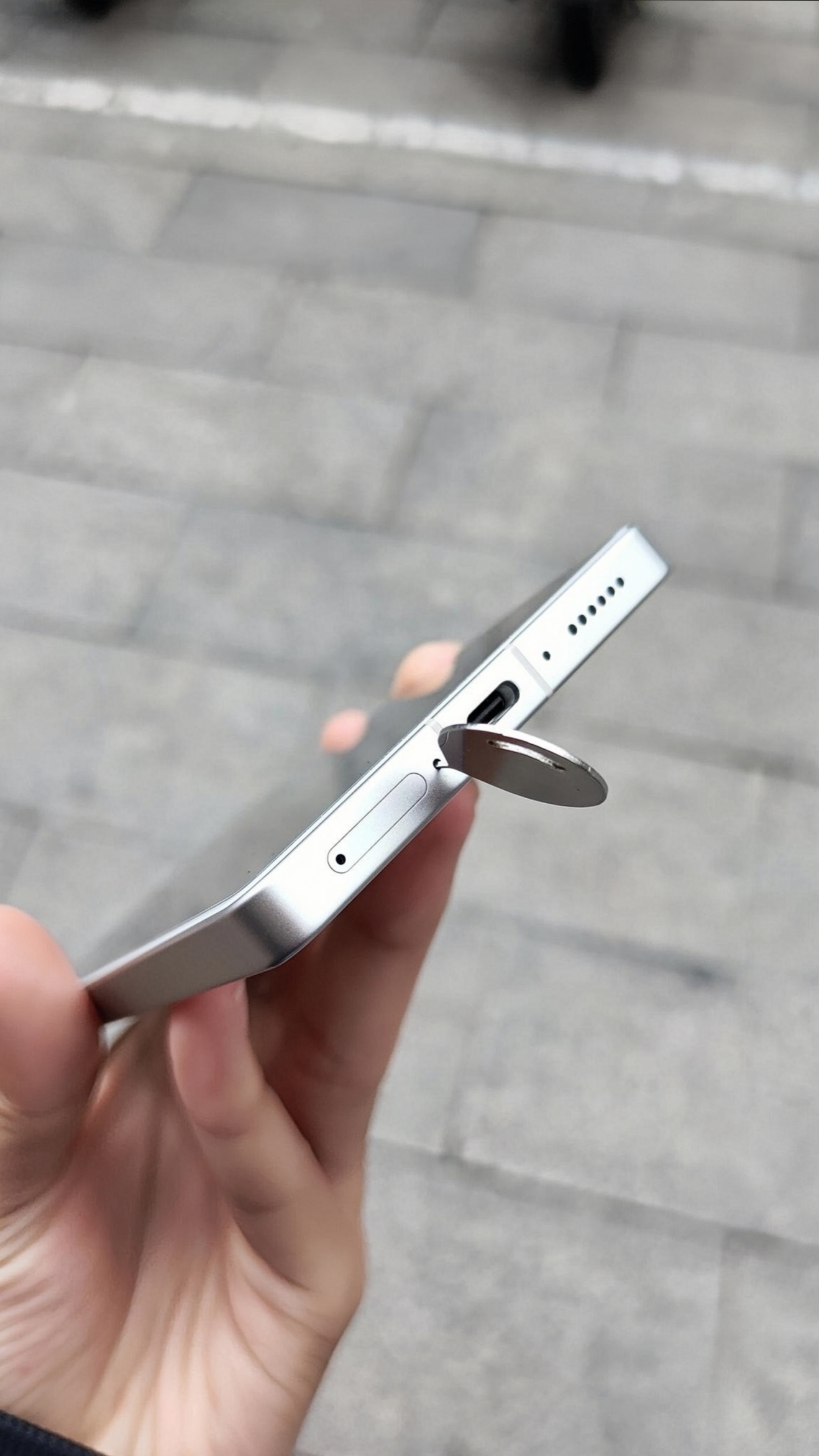 没有卡槽的手机,你愿意买吗