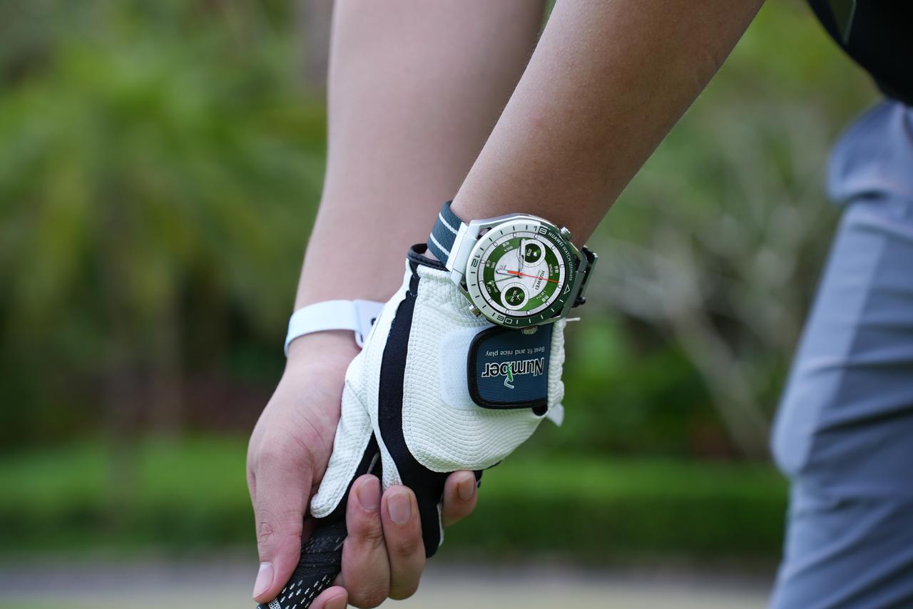 余承东：华为新款非凡探索手表可水下通信