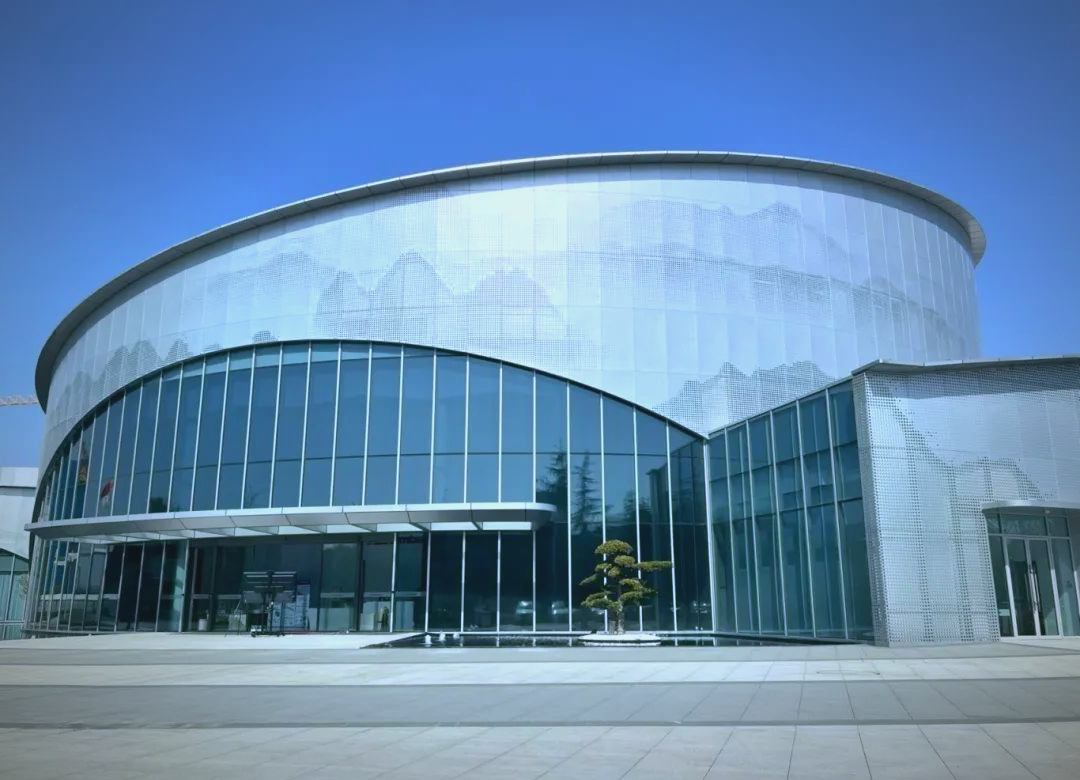 微导纳米创历史新高,融资客减仓