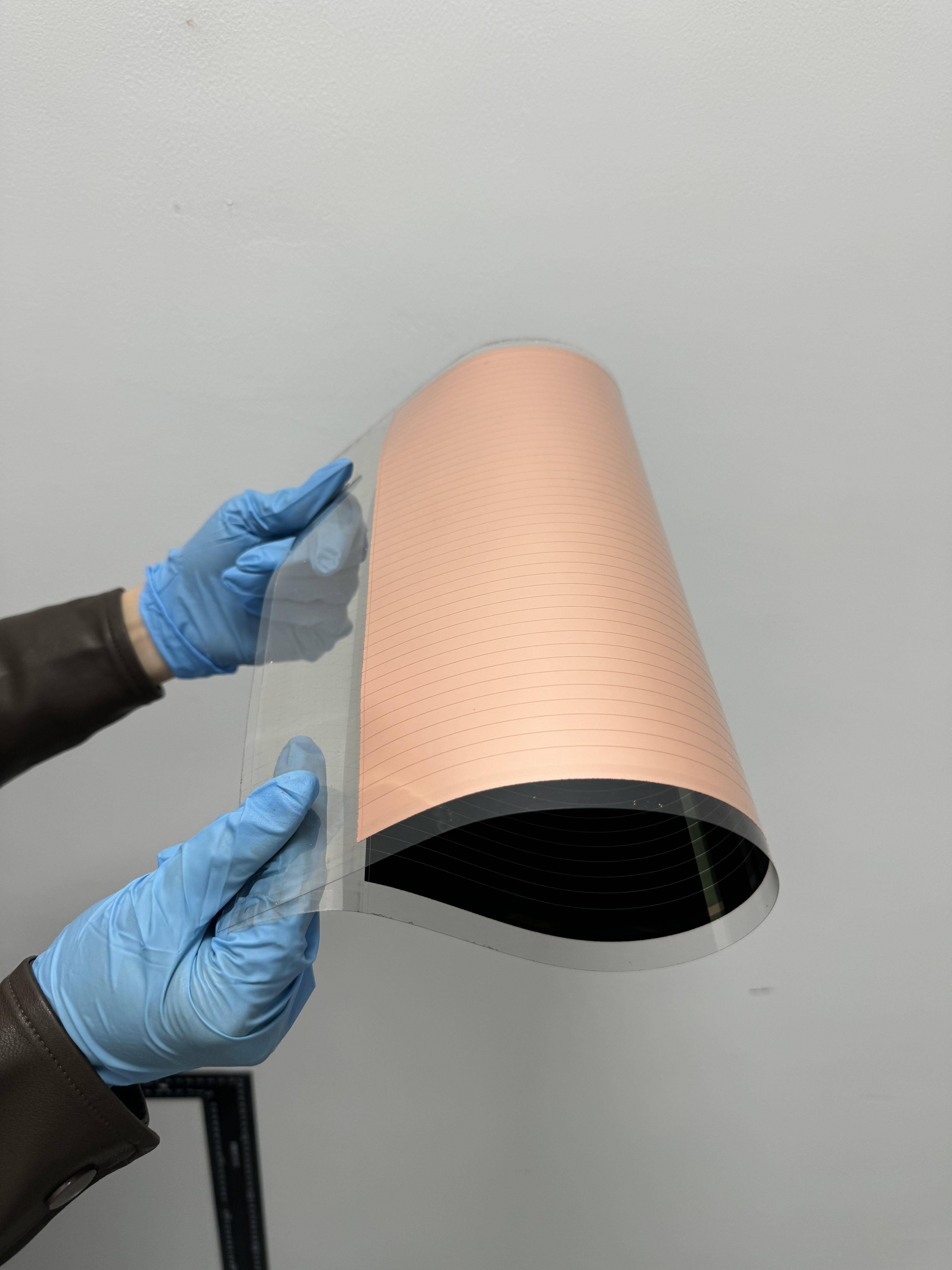 仁烁光能钙钛矿组件效率破22% 刷新平米级商业钙钛矿组件效率新纪录