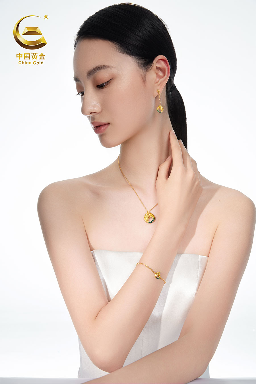 中国黄金子公司中金珠宝国际公司成立