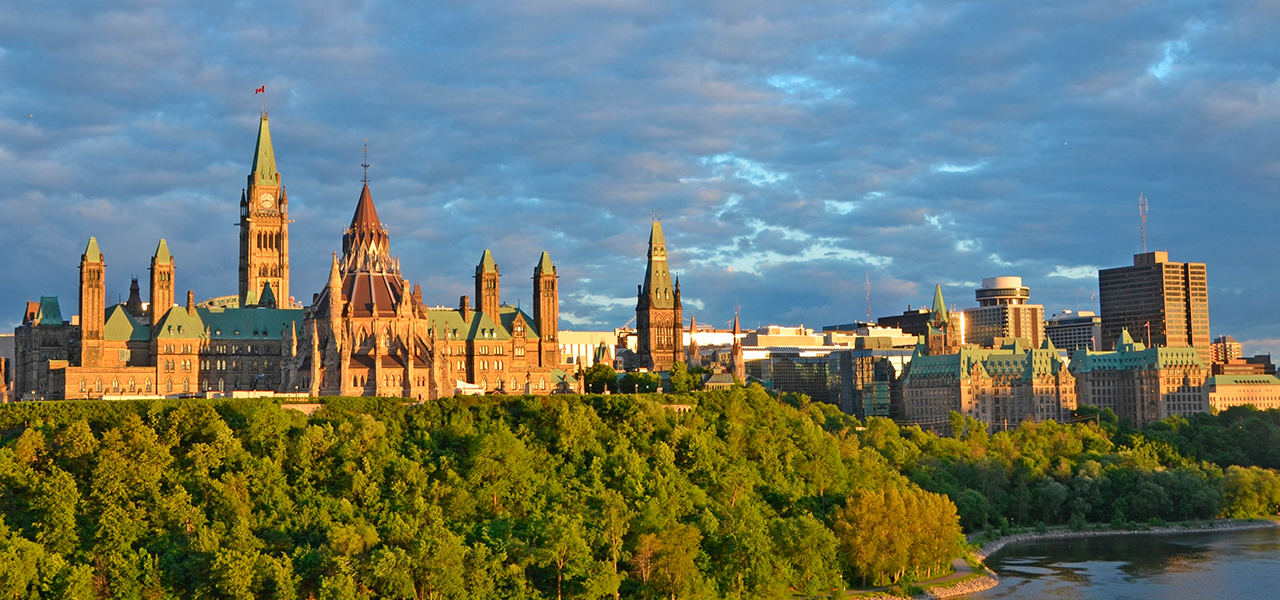加拿大宣布推进建设两批11个国家级重大项目