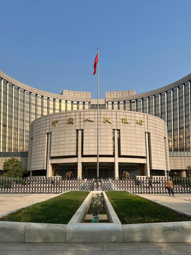 债市早参12月19日|央行重启14天期逆回购，平滑跨年流动性；天风证券拟将40亿元次级债务展期一年