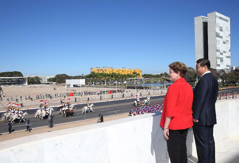 毛里塔尼亚总统出席“希望之路”修复工程启用仪式