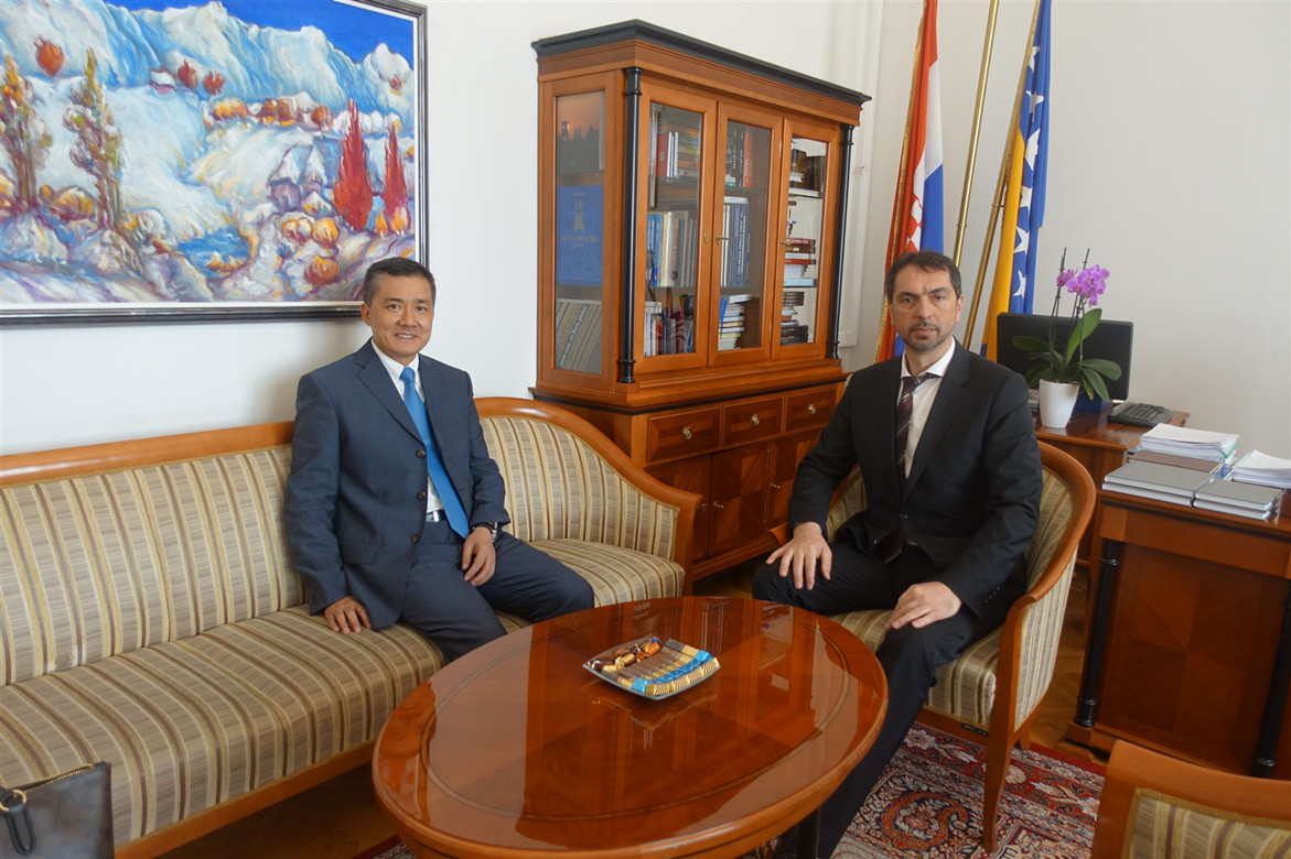 波黑联邦养老金将大幅上调