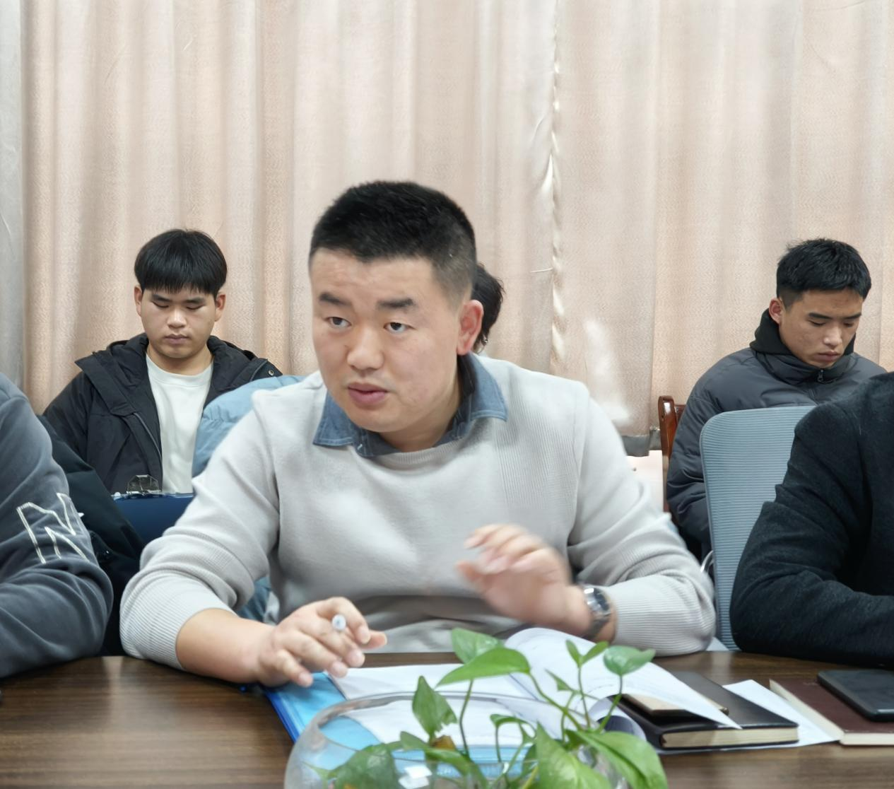 流感需求集中释放催生药企“矩阵式”响应，康缘药业等药企多维布局筑牢健康防线