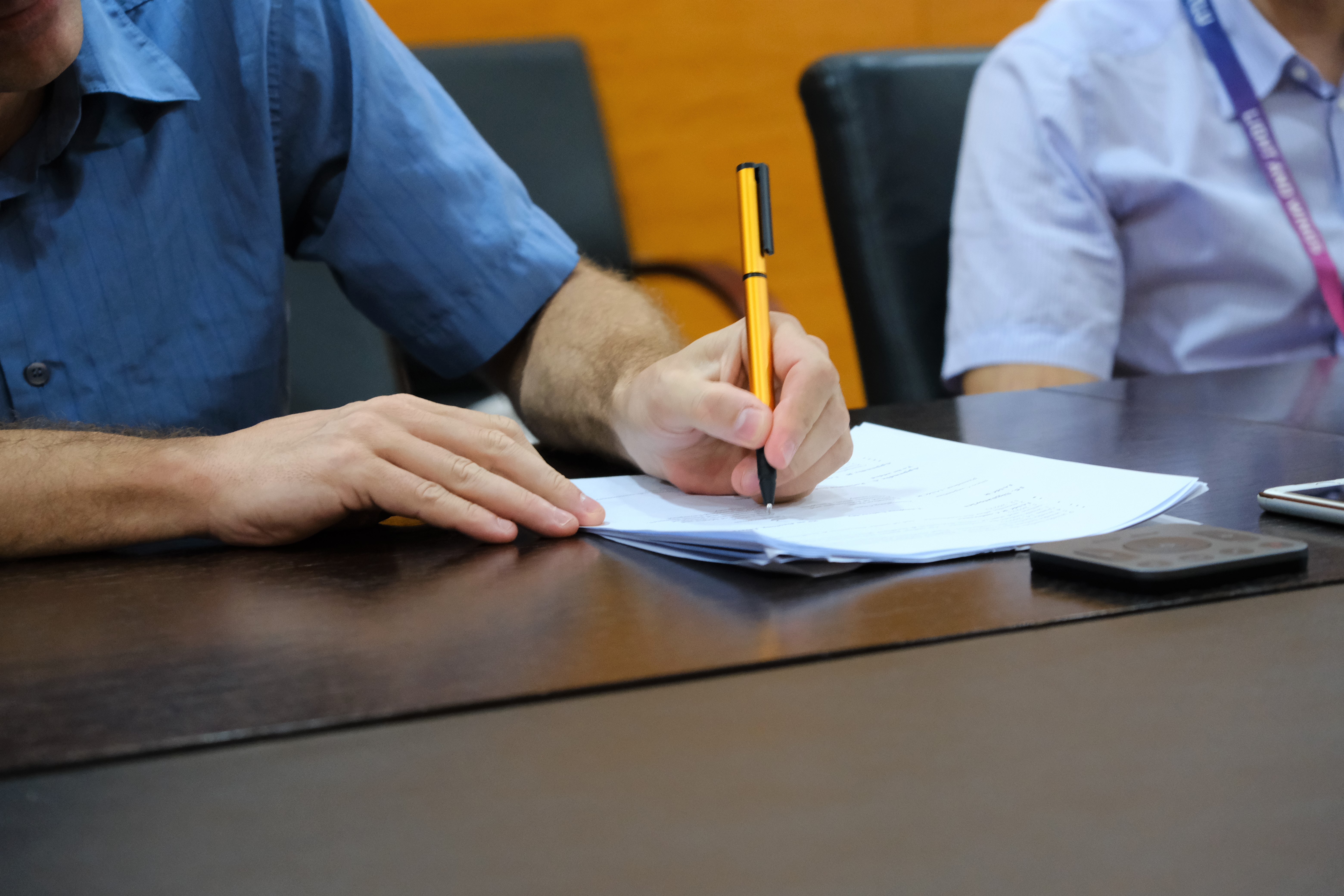 商务部办公厅与中信银行、浦发银行签署合作备忘录