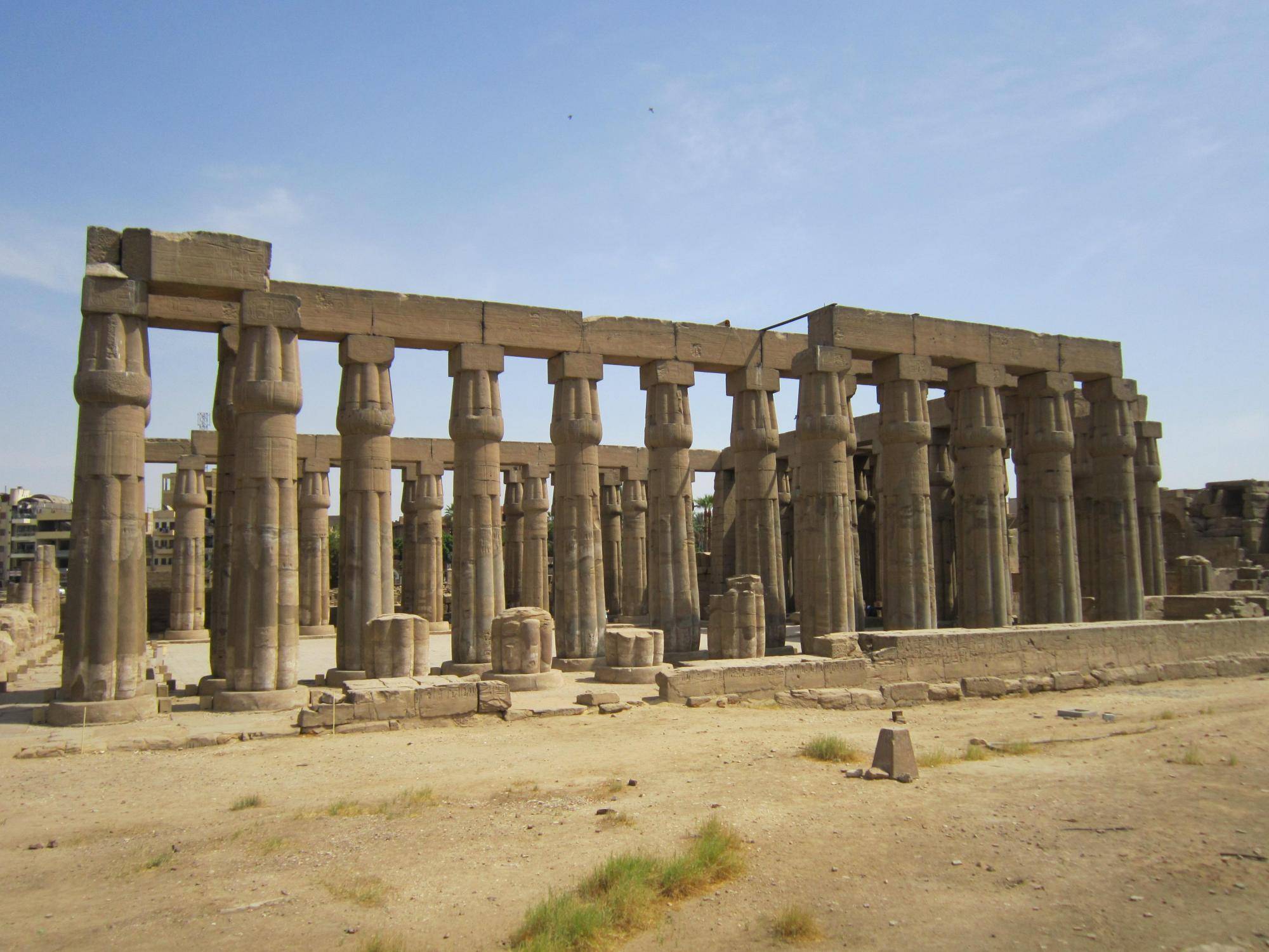 古共八届十一中全会批准推迟召开古共九大