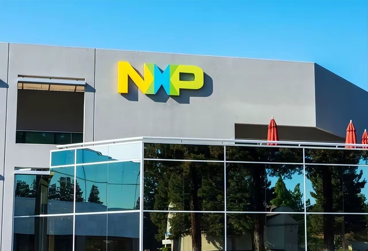 1000亿美元！巨头宣布：打造全球最先进的存储芯片工厂！