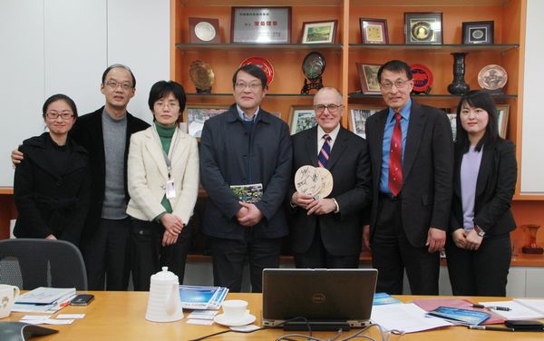 科学与健康 | 跨越三十余年！中国考察队与阿德利企鹅的南极之约