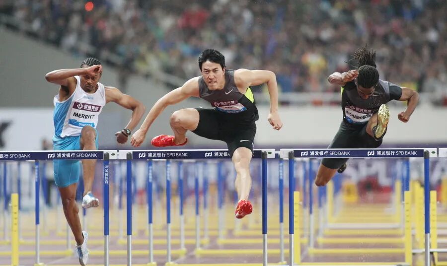 刘翔回应“移民美国”