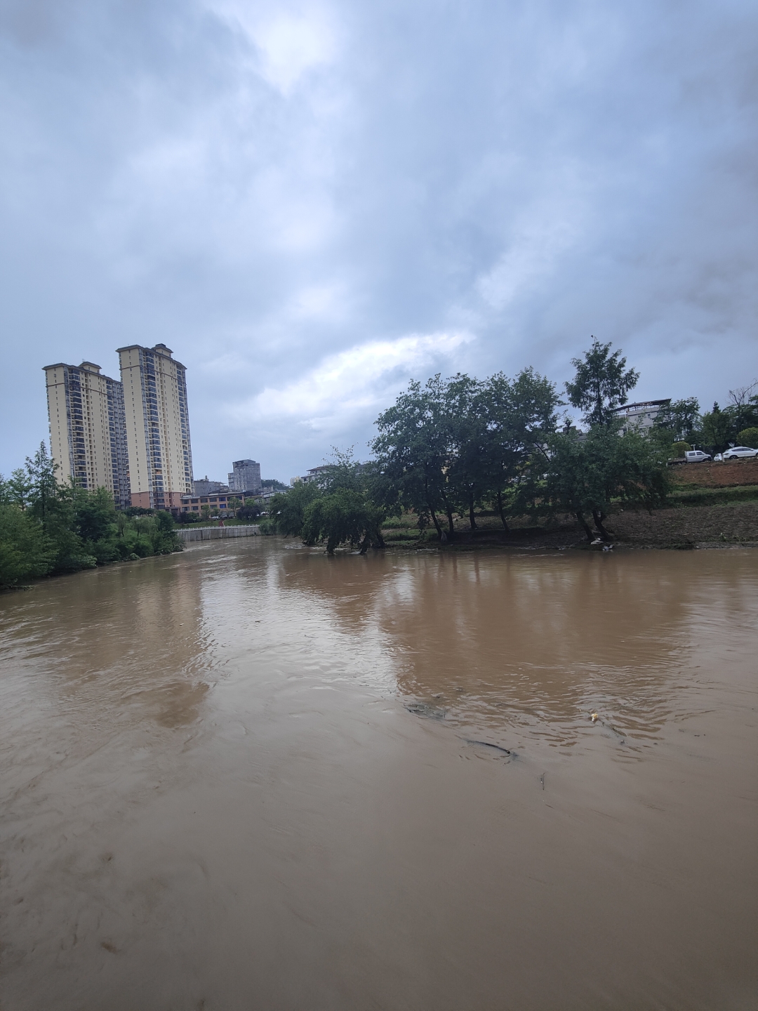 2月25日湖北南部、广西东北部等地局地有大雨