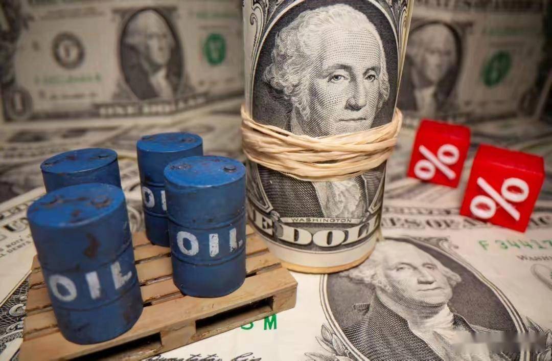 美联储按兵不动美元大涨 人民币对美元汇率跌破6.9