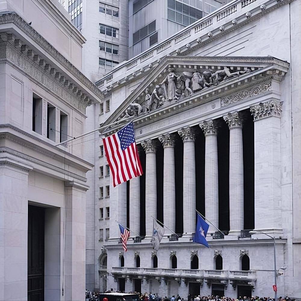 美联储按兵不动美元大涨 人民币对美元汇率跌破6.9