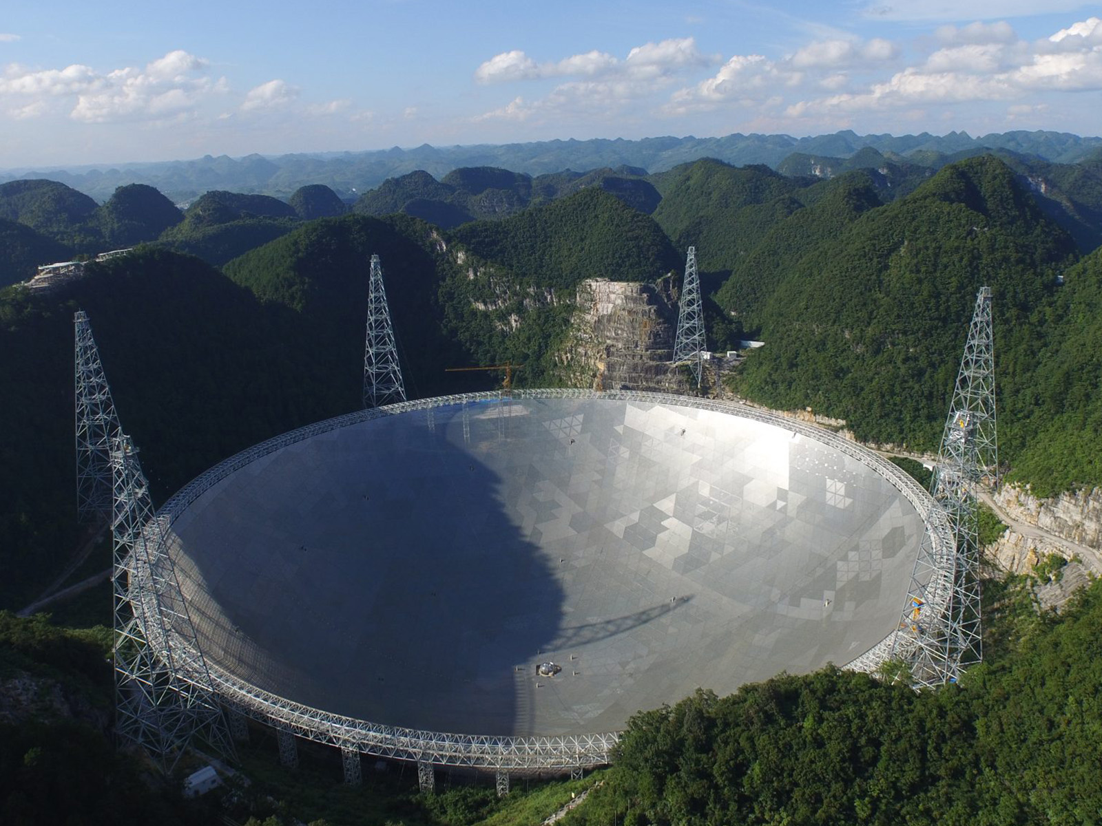 郭守敬望远镜光谱数据总量保持全球首位