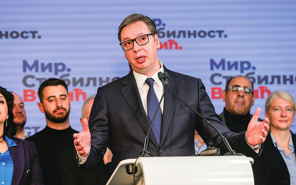 武契奇宣布建设塞尔维亚通往波黑的快速路