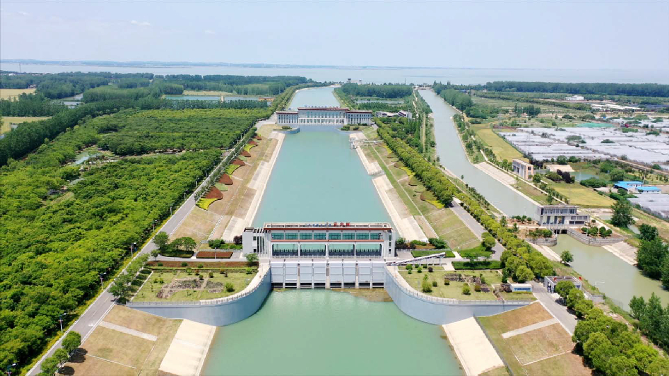 湖北首个江水源能源站：引长江水为城市“降温”